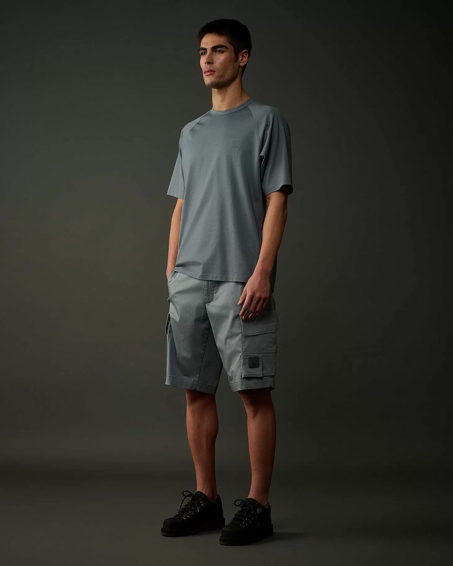 Homme C.P. Company Metropolis Series^Metropolis Series Stretch Sateen Cargo Shorts